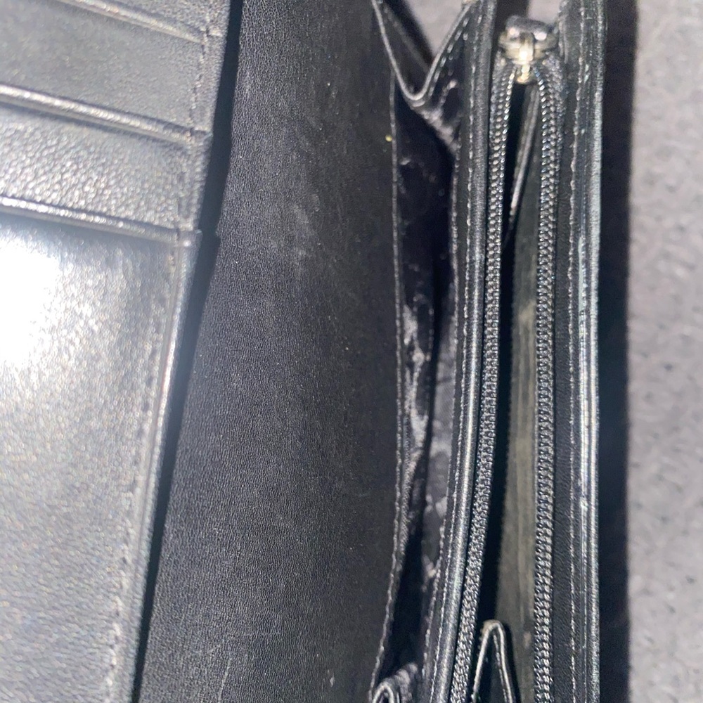 Black Wallet - Picture 3 of 3
